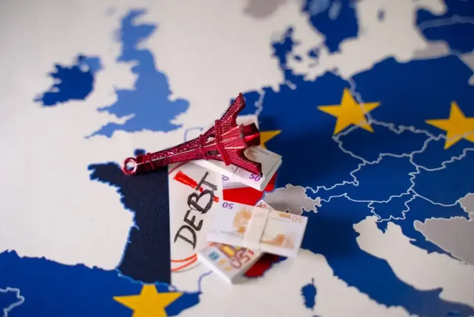 Europe : crises politiques, élections à venir et montée des mouvements contestataires